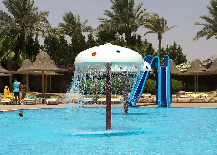 Parrotel Aqua Park