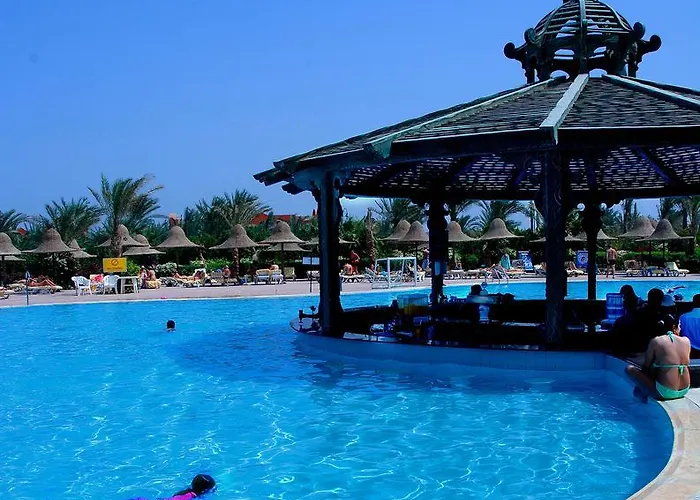 Parrotel Aqua Park