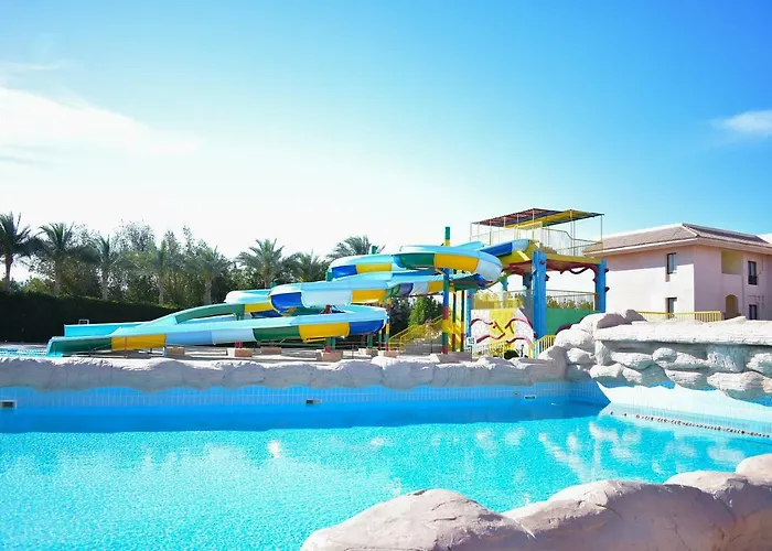 אתר נופש Parrotel Aqua Park שארם א-שייח